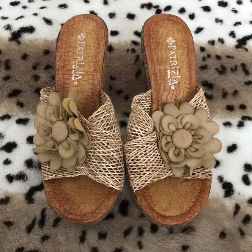Patrizia by spring step wedges
